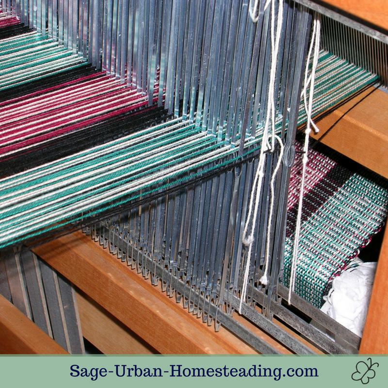 I had to make my own string heddles when I ran out of the metal kind on this project. emergency string heddles